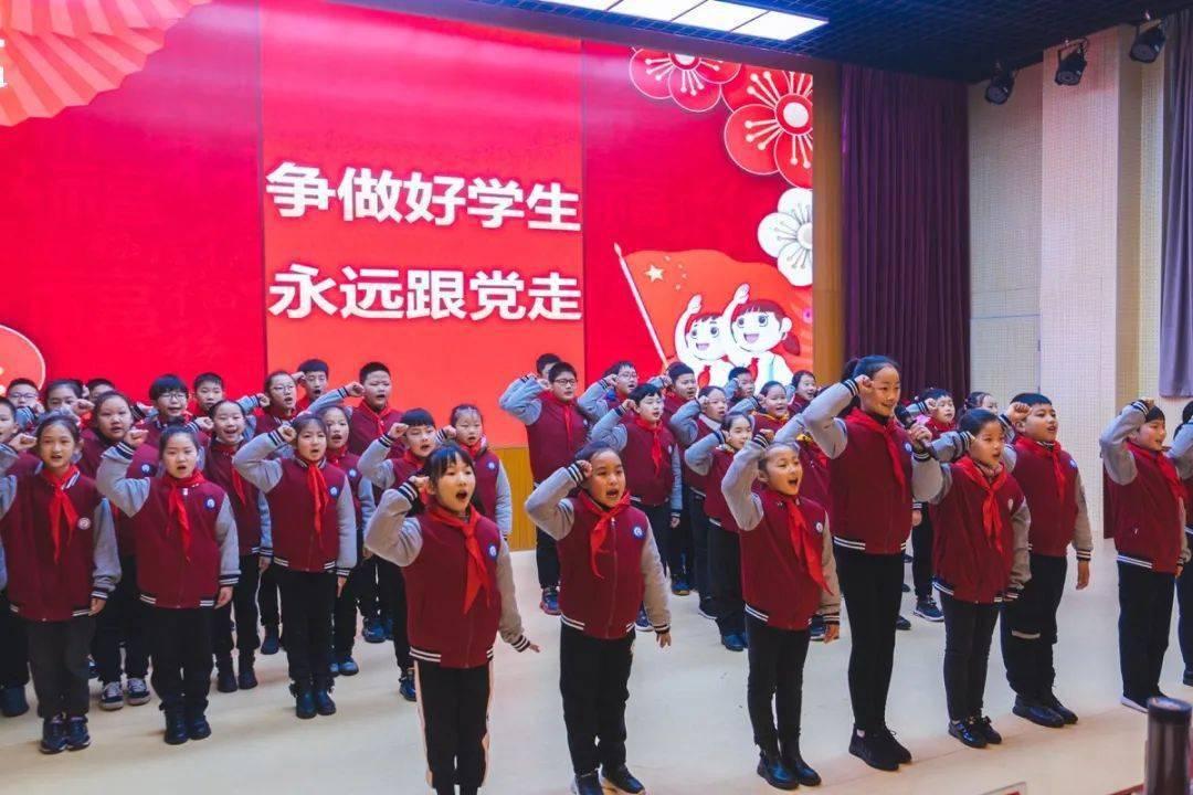 真钱被水洗过后去银行能换了么？